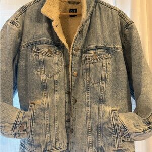 GAP Women Oversized Light Wash Denim Sherpa Jacket - Light Blue